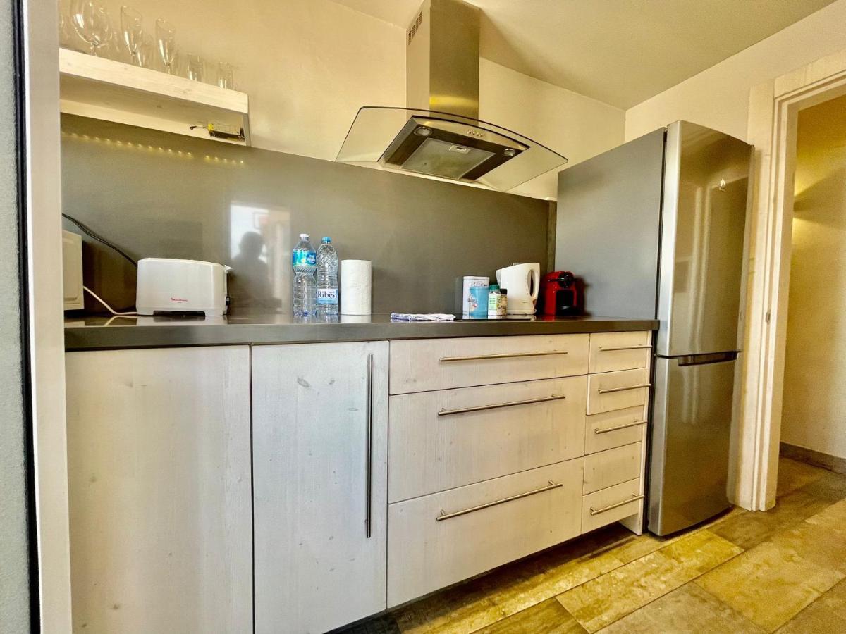 Market Suites Барселона Екстериор снимка