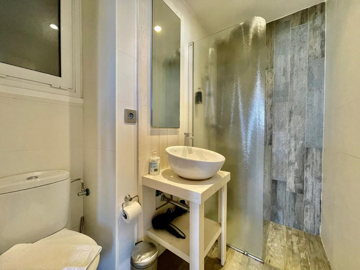 Market Suites Барселона Екстериор снимка