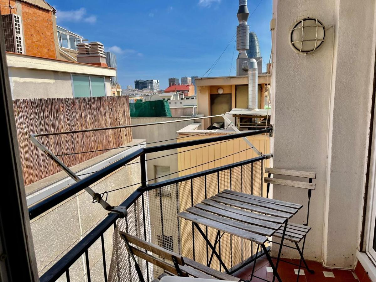 Market Suites Барселона Екстериор снимка